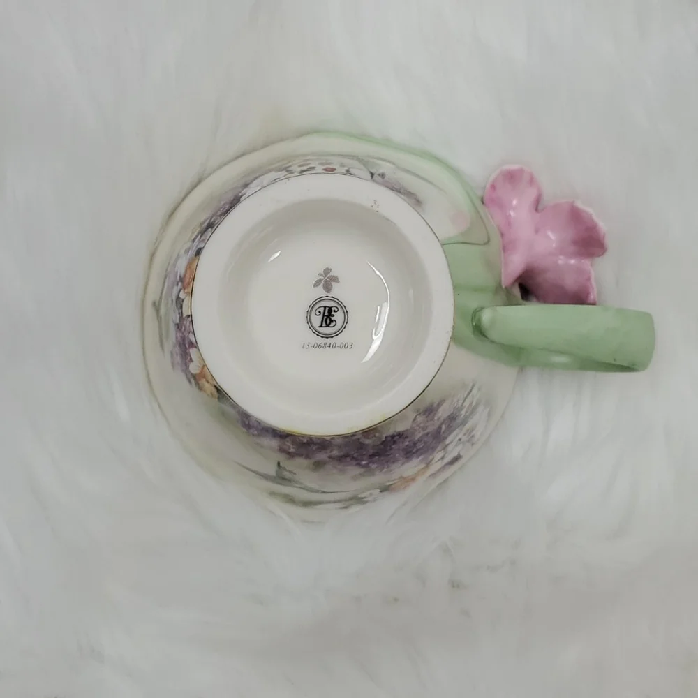 Lena Liu Daffodil Concerto Teacup Saucer Bradford Edition Floral Collectible Dis